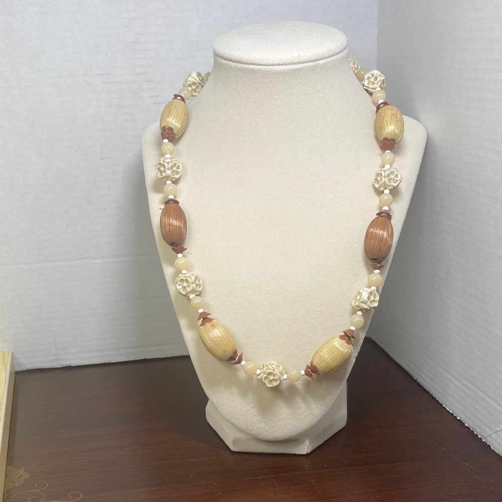 Vintage Western Germany Cream and Brown Beaded Necklace